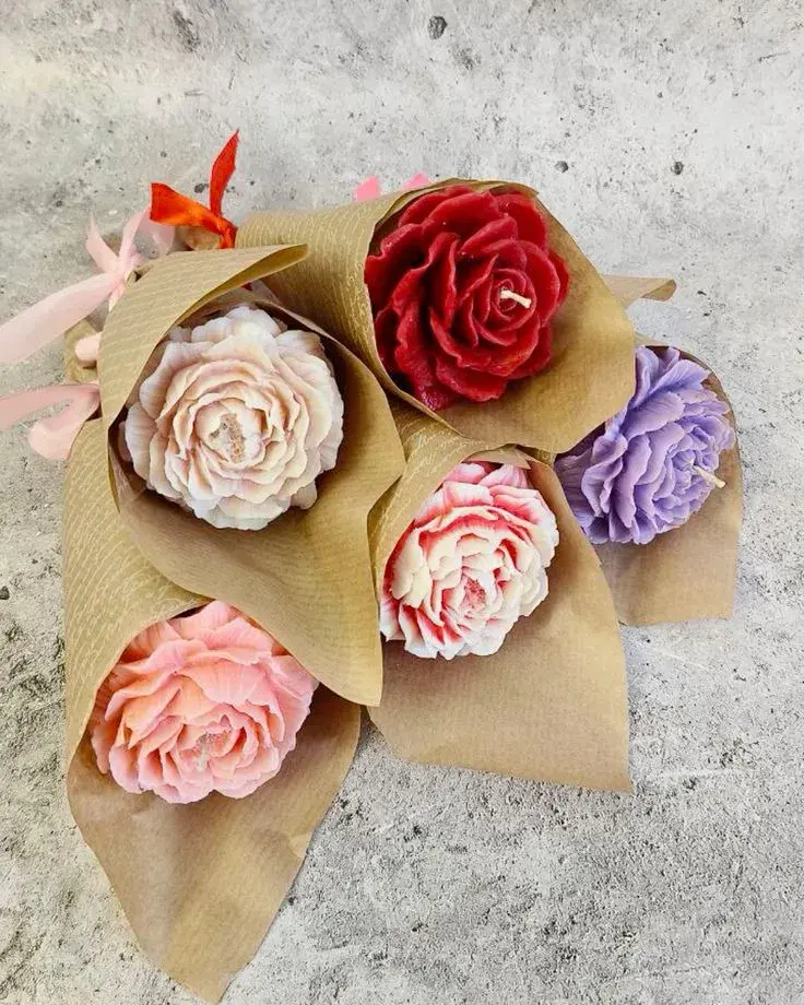Custom Floral Candle Bouquet – Handmade Gift Candle